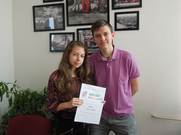 Bücherwurm - soutěž v předčítání v německém jazyce