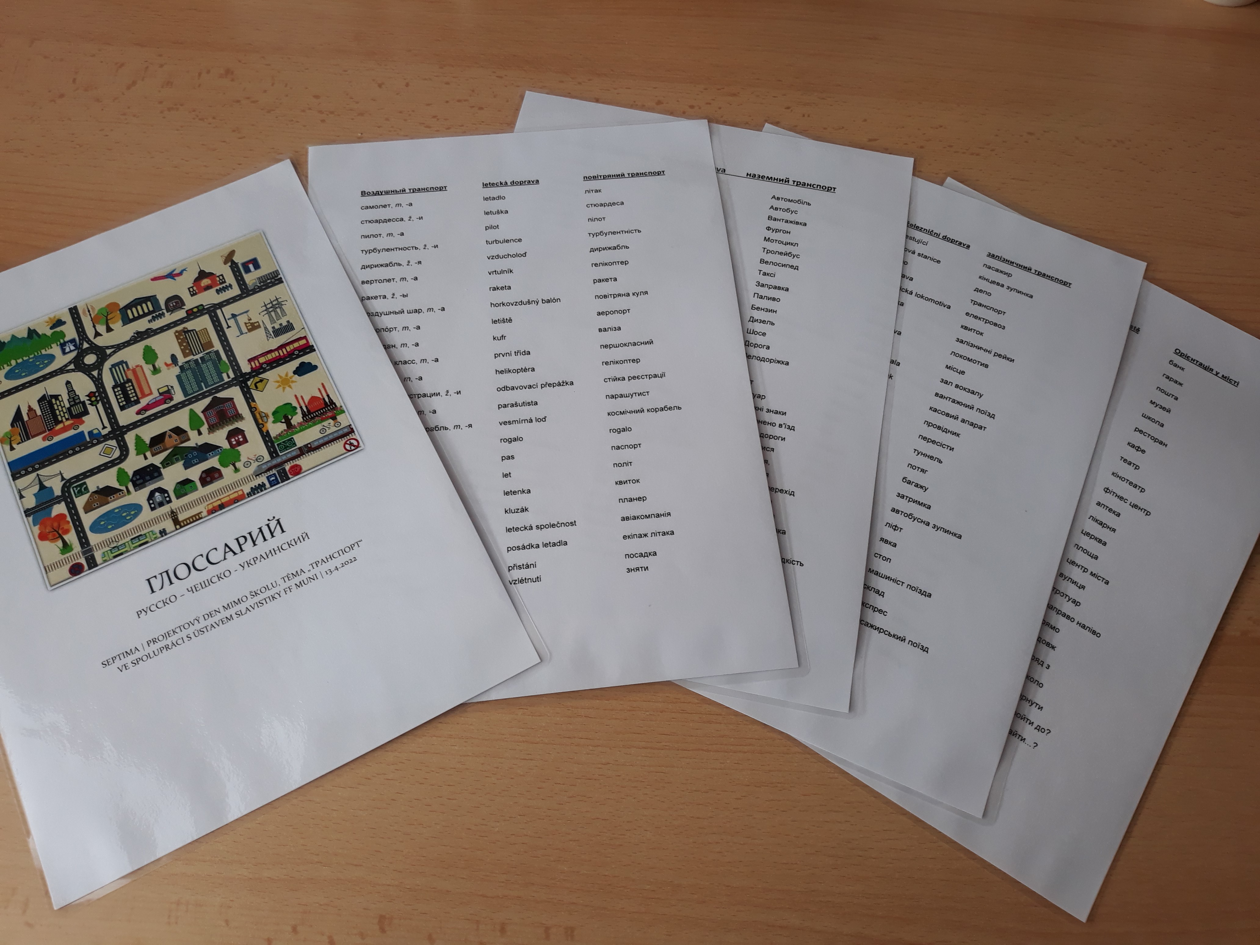 Rusko-česko-ukrajinský slovník