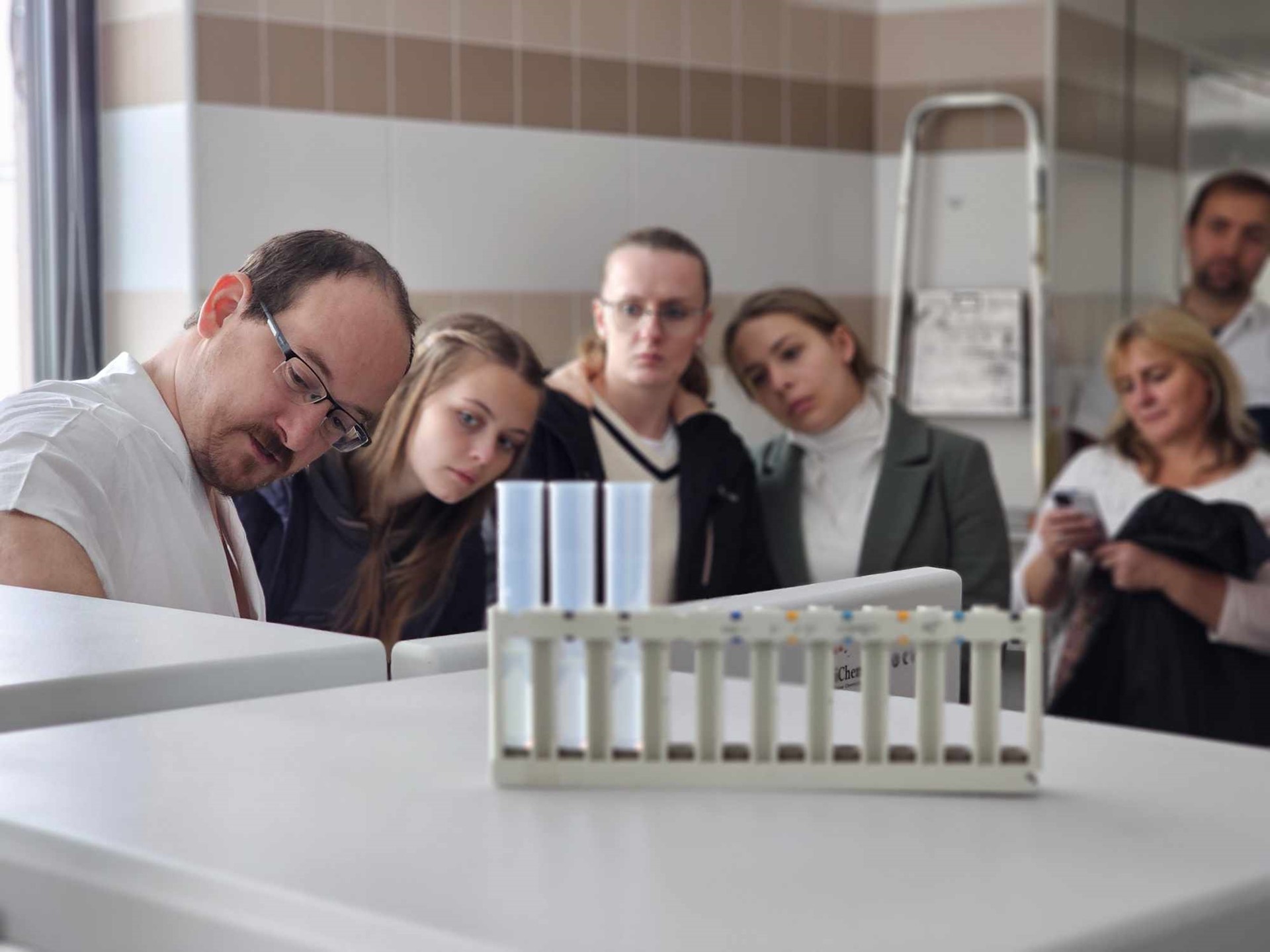 Seminaristé v novoměstské nemocnici